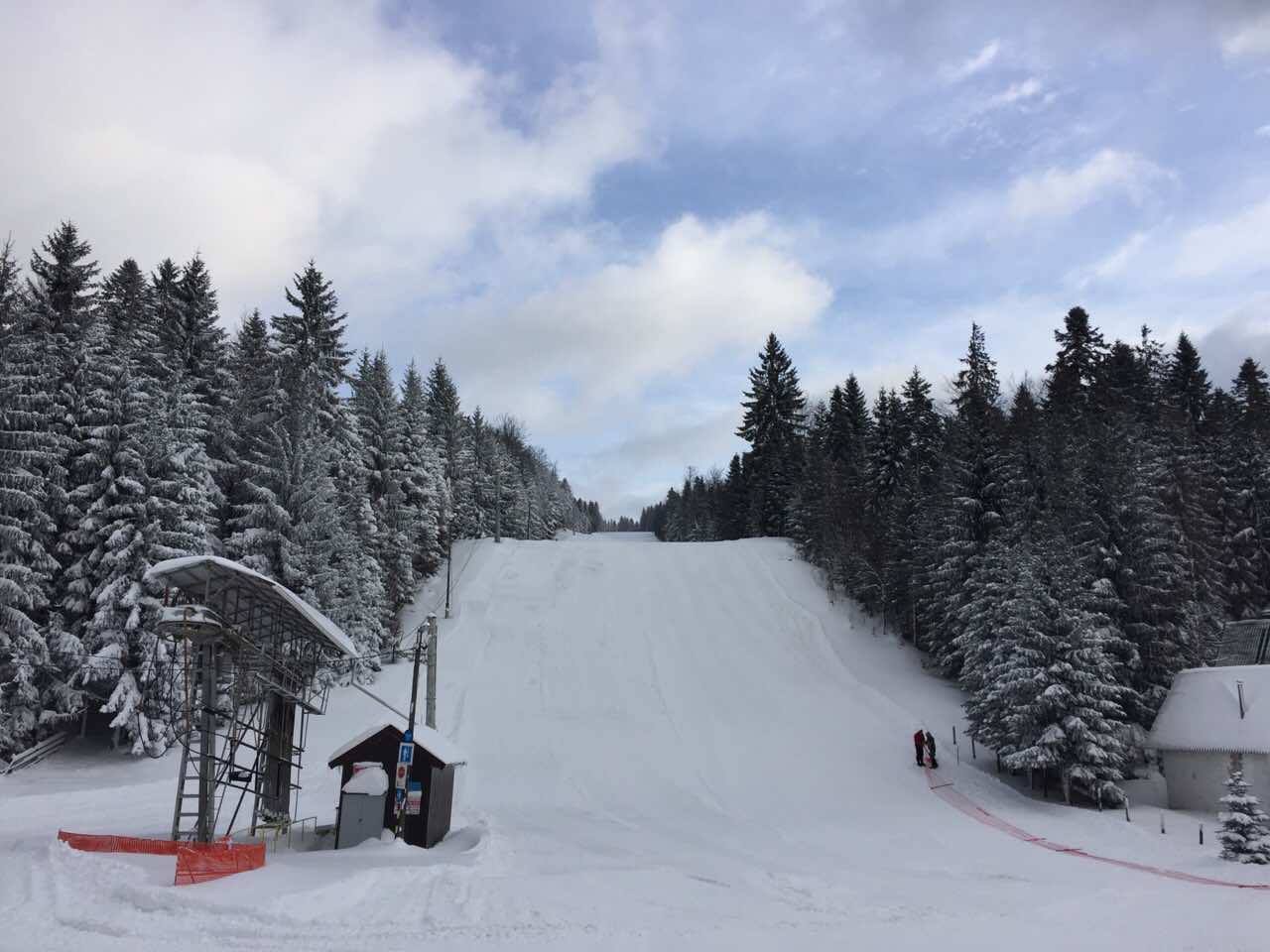 U subotu 7. januara 2017.godine, u 10:00 sati, na Ponijerima zvanično počinje sezona skijanja