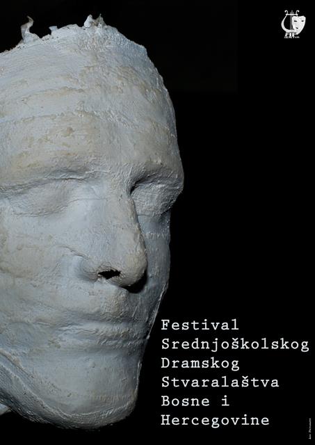 Velika radost za JU KSC Kakanj: Pozorišna predstava “DNK” uvrštena u program 15. Festivala Srednjoškolskog Dramskog Stvaralaštva Bosne i Hercegovine