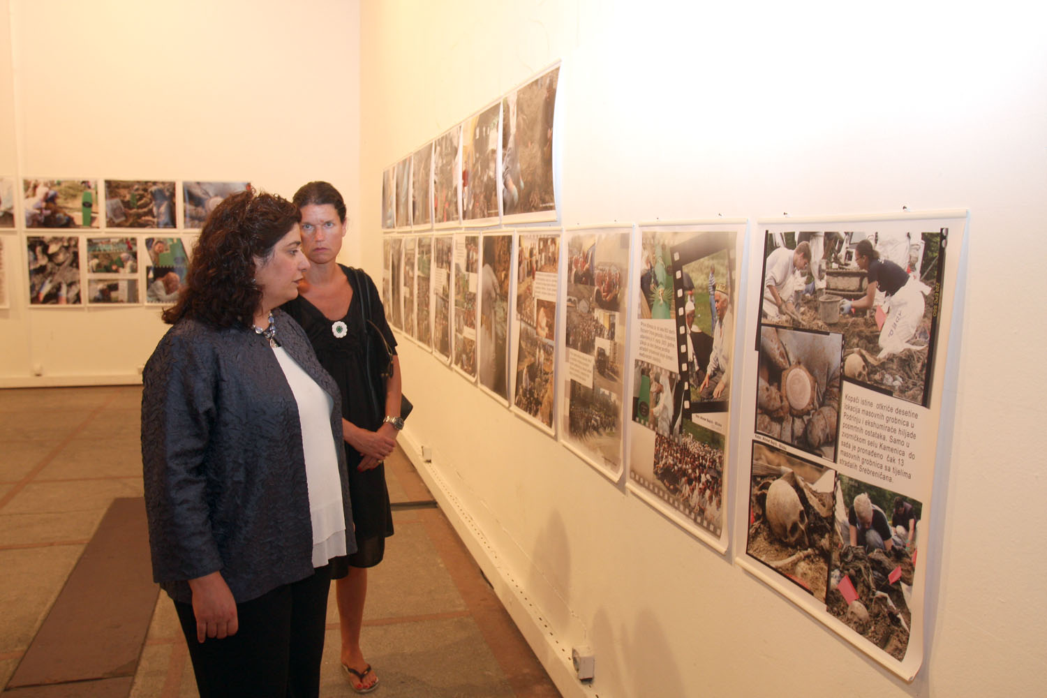 Sutra u Muzeju Kaknja izložba fotografija i promocija Fotomonografije ‘Srebrenički put pakla 1995 – 2015’