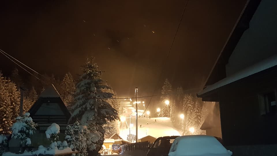 NAJAVA: Večeras od 18:00 sati u Ski centru Ponijeri noćno skijanje