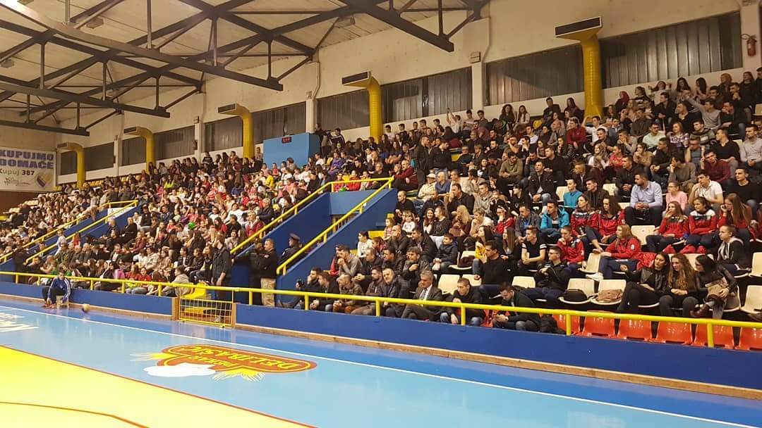 Večeras u Sportskoj dvorani KSC Kakanj odigrane dvije polufinalne utakmice Finalnog turnira  KUP-a BiH u odbojci