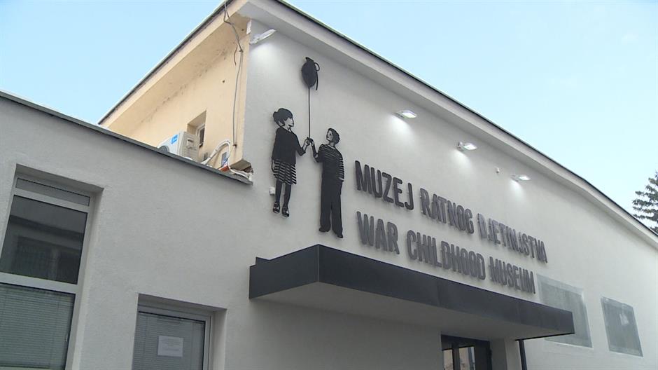 MJESEC RATNIH GODINA: Sutra izlet u Sarajevo i posjeta Muzeju ratnog djetinjstva za učesnike projekta